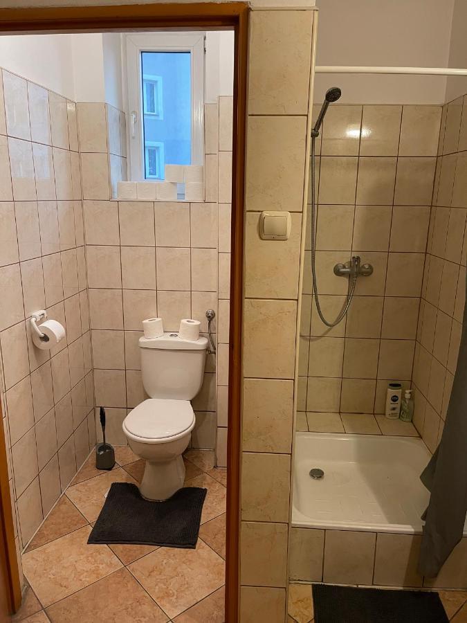 Apartamenty 650 Metrow Od Dworca Przemysl Exterior photo